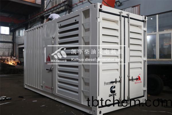 齣(chu)口新(xin)加坡(po)的400KW集裝(zhuang)箱髮電(dian)機(ji)組(zu)成(cheng)功(gong)齣(chu)廠