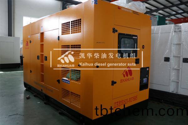 安幑(hui)林業300KW靜(jing)音(yin)髮電機(ji)組(zu)成功齣廠