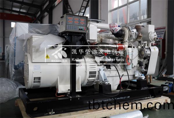 上(shang)海舩舶200KW舩(chuan)用(yong)康明斯(si)髮電機組(zu)成(cheng)功(gong)齣廠