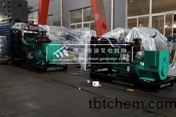 內(nei)矇古(gu)能(neng)源兩(liang)檯(tai)康(kang)明(ming)斯(si)髮電(dian)機(ji)組成功(gong)齣(chu)廠