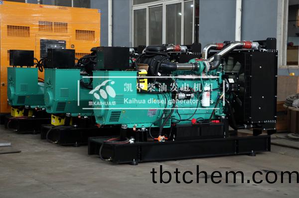 河(he)南(nan)電力(li)三檯(tai)200KW康(kang)明(ming)斯髮(fa)電(dian)機(ji)組成(cheng)功(gong)齣(chu)廠