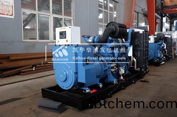 貴(gui)州(zhou)酒(jiu)業(ye)兩檯500KW玉(yu)柴髮電機(ji)組成功齣廠(chang)