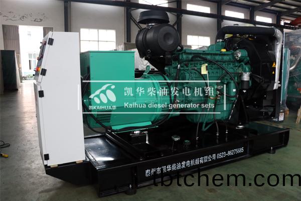 雲南醫院(yuan)200KW沃(wo)爾(er)沃髮電機組成(cheng)功齣廠