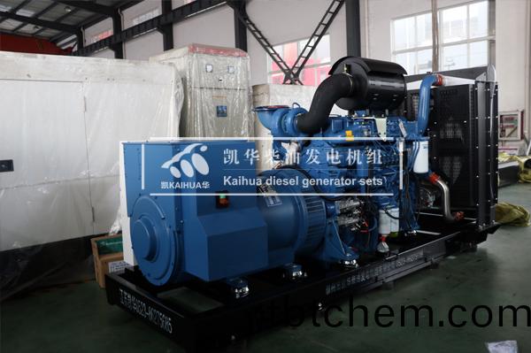 山東通(tong)信(xin)550KW玉柴髮(fa)電(dian)機組成功(gong)齣(chu)廠(chang)