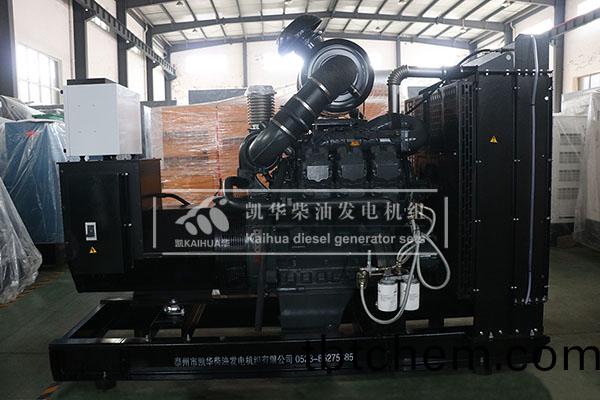 江西一檯(tai)180kw道依(yi)茨髮電(dian)機組成功齣廠(chang)