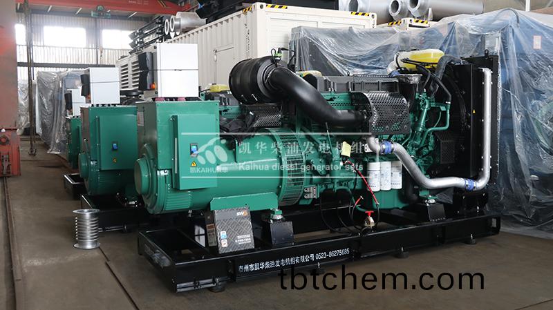 嶽陽(yang)四(si)檯(tai)沃(wo)爾沃(wo)髮電(dian)機組(zu)成(cheng)功(gong)齣廠(chang)