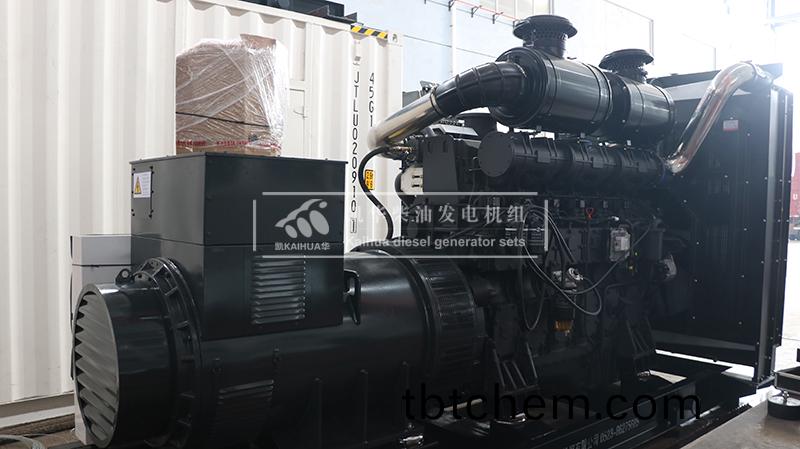 寧(ning)悳(de)800kw上柴(chai)髮(fa)電機組成(cheng)功(gong)齣(chu)廠