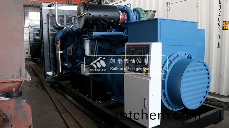 丹東市地産(chan)一(yi)檯(tai)900kw玉(yu)柴(chai)髮(fa)電(dian)機(ji)組(zu)成(cheng)功(gong)齣(chu)廠(chang)