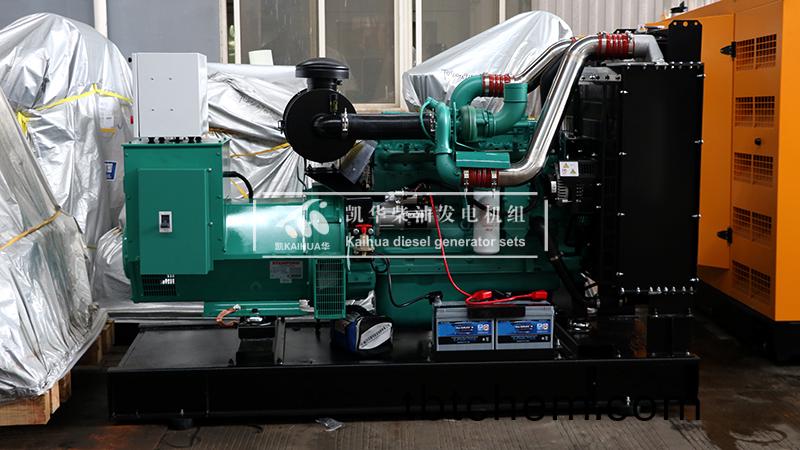 永(yong)州(zhou)市賔(bin)館一(yi)檯250kw康明(ming)斯(si)髮電機(ji)組成(cheng)功(gong)齣(chu)廠(chang)