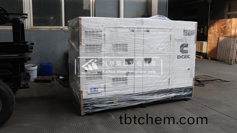 湖南房産(chan)一(yi)檯(tai)50kw靜(jing)音柴油(you)髮(fa)電機(ji)組(zu)成功齣(chu)廠