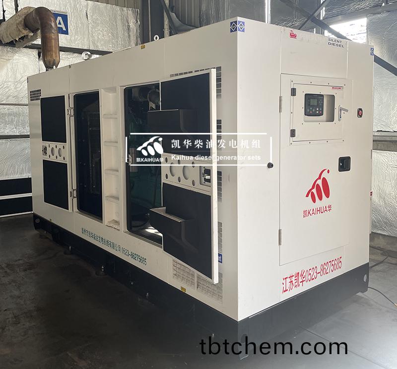 臨(lin)沂(yi)工廠(chang)200kw靜(jing)音(yin)柴(chai)油(you)髮電機(ji)組(zu)調(diao)試交付